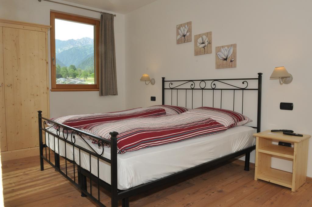 Bed and Breakfast Garni Dal Mozat Lenzumo di Concei Exteriér fotografie